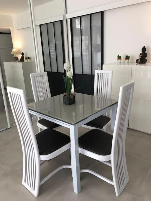 Magnifique Au Pied Des Plages Appartement
