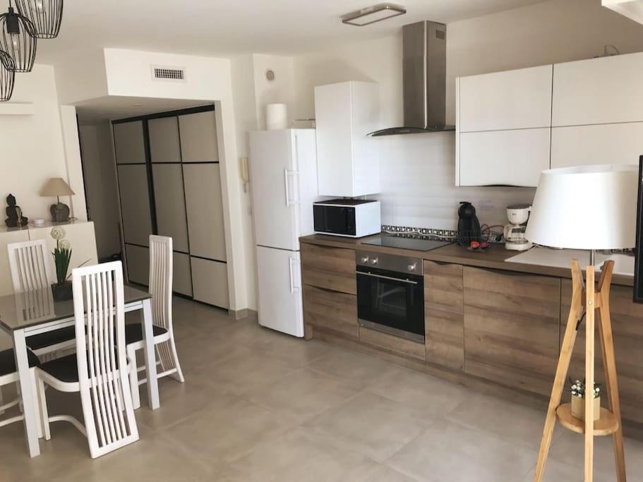 Apartment Magnifique Au Pied Des Plages Cannes